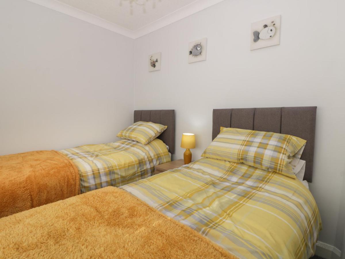 Sally's Berth Holiday home